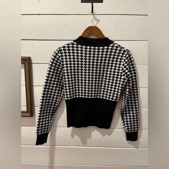 Lili Sidonio by Molly Bracken houndstooth sweater size XS - Picture 7 of 7